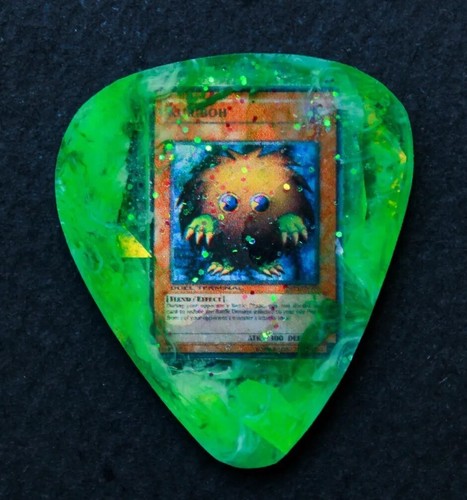 Plettro kuriboh - yu-gi-oh!,
